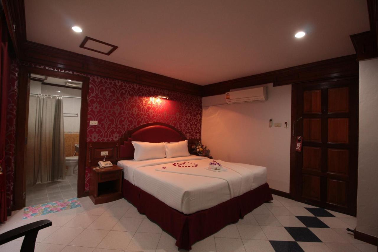 Taj Phuket Inn Patong Exterior foto